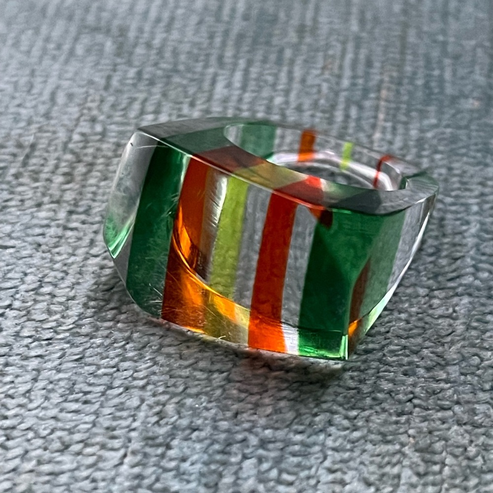 RARE Vintage 1970’s Earth Rainbow Lucite Ring